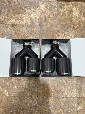 Akrapovic Real Carbon Fiber Dual Exhaust Tips 2.5” Inlet To 4” Outlet, 2 Pcs - Image 1 of 4
