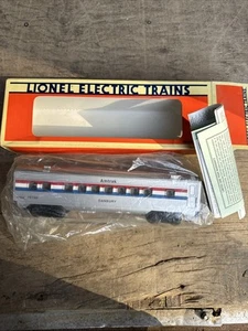 Lionel 6-15100 Amtrak Passenger Car Illuminated Interior NIB - Picture 1 of 3