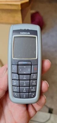 Nokia 2600b, очень редкая — все еще работает — Tracfone *оригинальный владелец* - Изображение 1 из 4