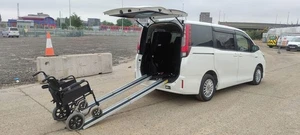 TOYOTA VOXY/NOAH/ESQUIRE/WHEELCHAIR ACCEBILE WAV Hybrid 7 SEATER EURO 6 - Picture 1 of 23