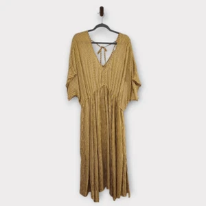 Band of Gypsies Yellow Dolman Sleeve Midi Dress NWT 2X Plus Size Mustard Dress - Picture 1 of 11