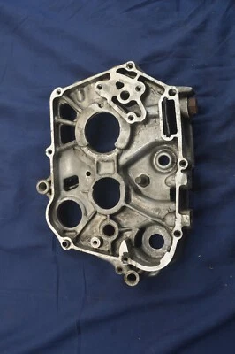 71 Honda CL70, CL70 K2, scrambler, 69-73, metade da caixa direita OEM - Imagem 1 de 4