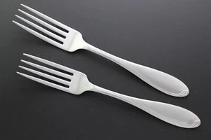 Oneida Stainless - CAMBER Glossy - Dinner Forks, Set of 2 - Picture 1 of 2