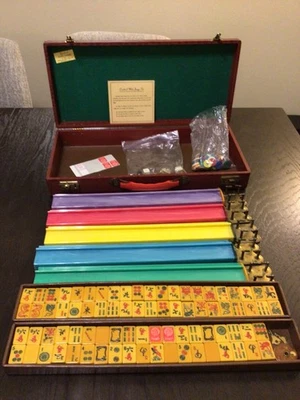 Cardinal Mah Jongg Set 160 Butterscotch Bakeli Catalin Tiles Brooklyn NY - Image 1 of 4