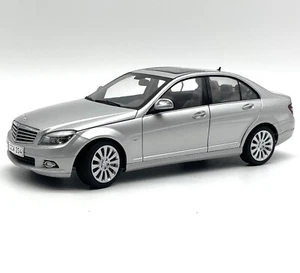 Autoart Mercedes Benz C Klasse (W205) Limousine in silber selten OVP, 1:18, D015 - Picture 1 of 11
