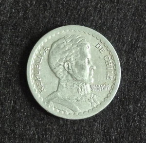 Chile 1 Un Peso 1956 coin - Picture 1 of 8
