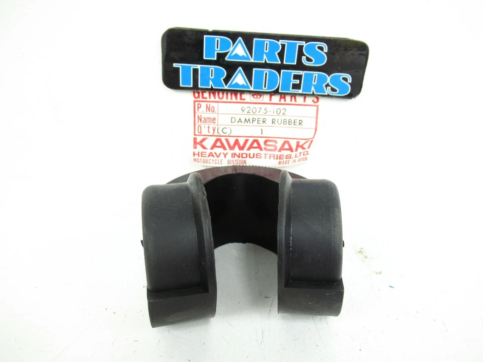 Amortiguador de goma para marco de tanque de gasolina Kawasaki genuino nuevo de stock F11 F11-A F11-B 1973-1975  Foto 1 de 1