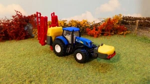 SIKU No 1799 1:87 NEW HOLLAND TRACTOR with Kverneland CROP SPRAYER + Front Tank - Picture 1 of 3