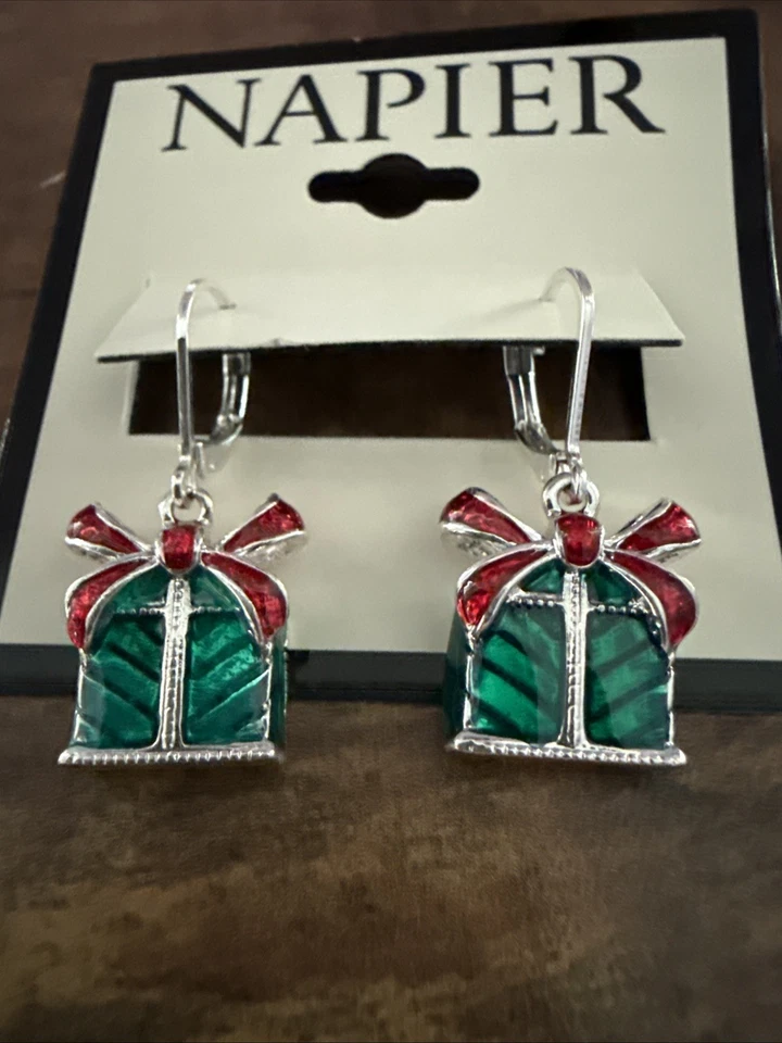 NUEVO NUEVO CON ETIQUETAS Napier Regalo Navidad Regalo Tono Dorado Plata Pendientes Adorables Foto 1 de 1