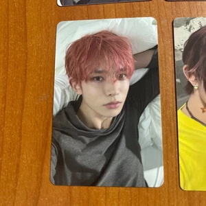 Álbum de tarjetas fotográficas HEESEUNG Enhypen [Desire: Unleash] auténtico oficial - Imagen 1 de 2