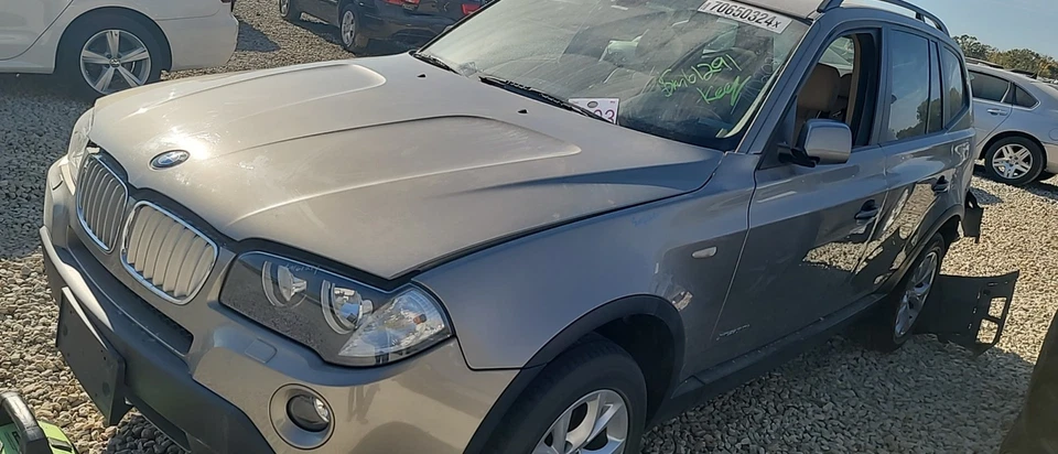 2009 宝马 X3 自动变速器原始设备制造商 110K 英里 - LKQ403058170 — 第 1/4 张图片