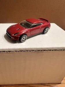 Mattel Hot Wheels 2009 Nissan GT-R RED - Picture 1 of 5