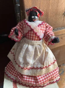 Vintage Clothespin Style Black Doll 5" Handpainted Detailed  ADDED BLACK MALE DO - Picture 1 of 5