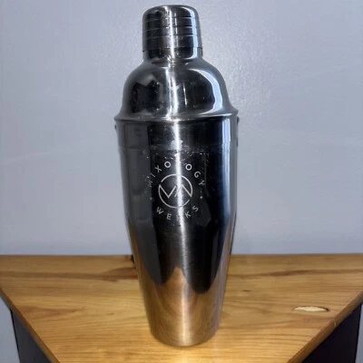 Coctelera cromada Mixology Weeks Foto 1 de 2