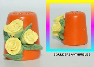 BOULDER BAY #253 YELLOW ROSES AFFIXED on ORANGE THIMBLE - Picture 1 of 1