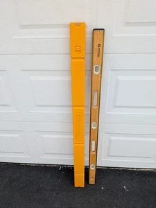 Johnson 48” Hardwood Level With Case #748 - Picture 1 of 2