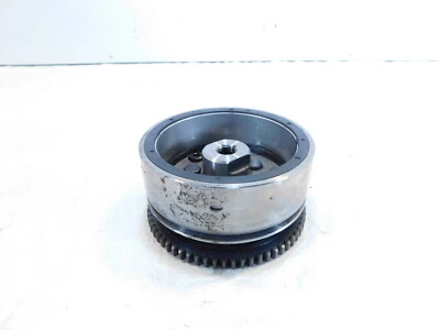 Yamaha XV1600 Road Star 1600 generador estator rotor volante y engranaje de arranque Foto 1 de 4