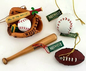 Béisbol + guante, bate, fútbol americano Midwest of Cannon Falls. Adornos de Navidad. - Imagen 1 de 9