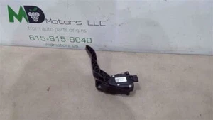 2017-2020 NISSAN ROGUE GAS ACCELERATOR PEDAL 18002-DF30A - Picture 1 of 12