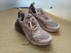 NIKE AIR MAX 270 TRAINERS UK SIZE 4 , BLACK , IN A GOODISH COND STILL - Picture 1 of 7
