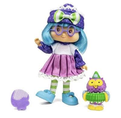 THE LOYAL SUBJECTS Strawberry Shortcake 'Limited Edition' Plum Pudding 5.5” Poseable Sweet Scented