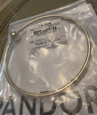 Pandora Moments Solid 14k Yellow Gold Bangle Bracelet 8.3 inch - Image 1 of 4