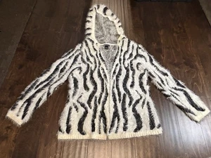 Lauren Michelle Sweater Cardigan Women’s Sz Lg Zebra Print Eyelash Open Front - Picture 1 of 11
