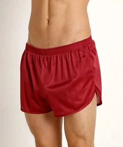 Pantalones cortos de nailon rojos Soffe Ranger sedosos para correr - medianos para hombre - Imagen 1 de 5