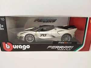 BBurago Burago Ferrari FXX K Evo #70 Blanco 1/18 18-16012WH - Imagen 1 de 3
