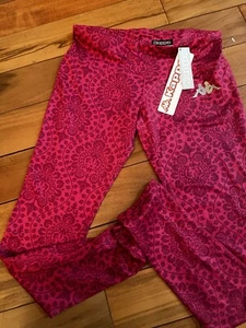 Kappa Women Training Skin Fit Fancy Red Cherry Leggings Size XSmall New Free Shi - Picture 1 of 7