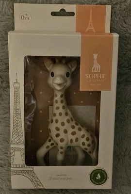 Sophie la Girafe | Handcrafted in France for 60 Years, Made from 100% Natural - Image 1 of 3