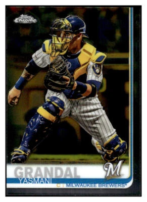2019 Topps Chrome Update #17 Yasmani Grandal Milwaukee Brewers - Image 1 of 2