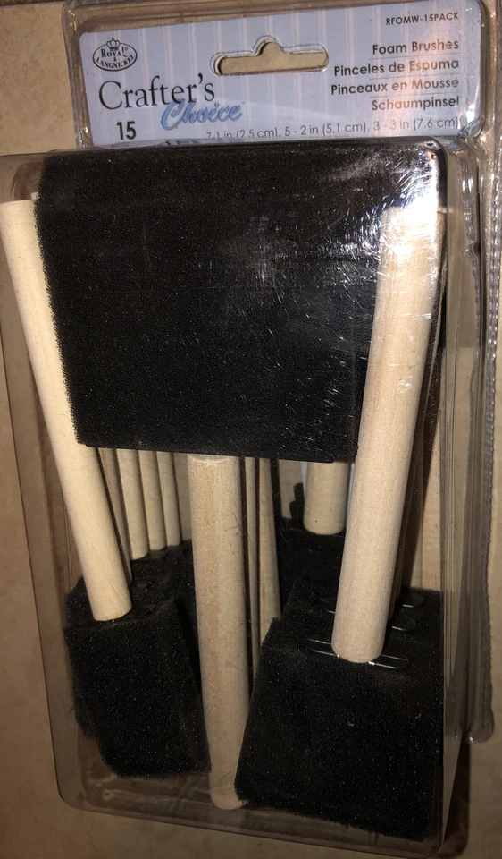 PACK DE 15 CEPILLOS DE ESPUMA ASST. Foto 1 de 1