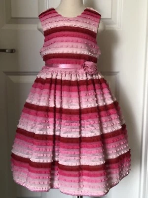 Vestido de fiesta de cumpleaños de Pascua rosa con volantes cinta de vacaciones Baby Lulu 6 usado en excelente estado difícil de encontrar Foto 1 de 4