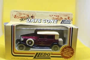 Lledo Days Gone Rolls Royce with HM Queen II & HRH Prince Philip - Picture 1 of 4