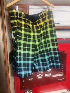 Colorful Shorts  NWOT  By Carbon  Size 34 Waist ￼35" OA L Surfing Skateboarding - Picture 1 of 7