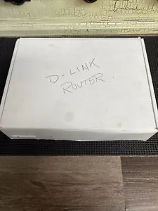 D-LINK DI-524 Wireless G Router 802.11g/2.4GHz router - Picture 1 of 5