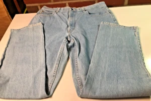 LL Bean Natural Fit Jeans Mens 37x32 (Act 36x31) Blue Straight Leg Denim Pants - Picture 1 of 14