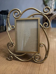 Cornice "Elsa" in ottone decorato art deco vintage foto 3x5 - Foto 1 di 4