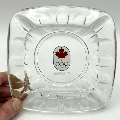 Cenicero de Colección Montreal 1976 Juegos Olímpicos Hoja de Arce Anillos Vidrio Transparente Canadá Foto 1 de 4