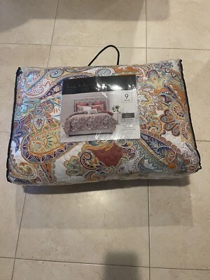 Juego de edredón Nicole Miller New York 9 piezas Paisley Queen NUEVO Foto 1 de 4