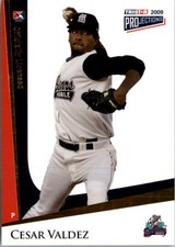 2009 TRISTAR PROjections Yellow #202 Cesar Valdez /25