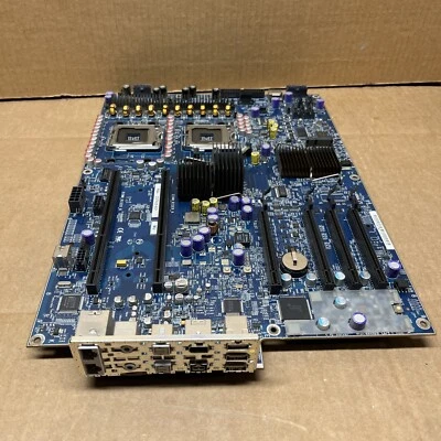 Apple Mac Pro 2006 A1186 Logic Board 820-1976-A 630-7608 No CPU Included - Image 1 of 4