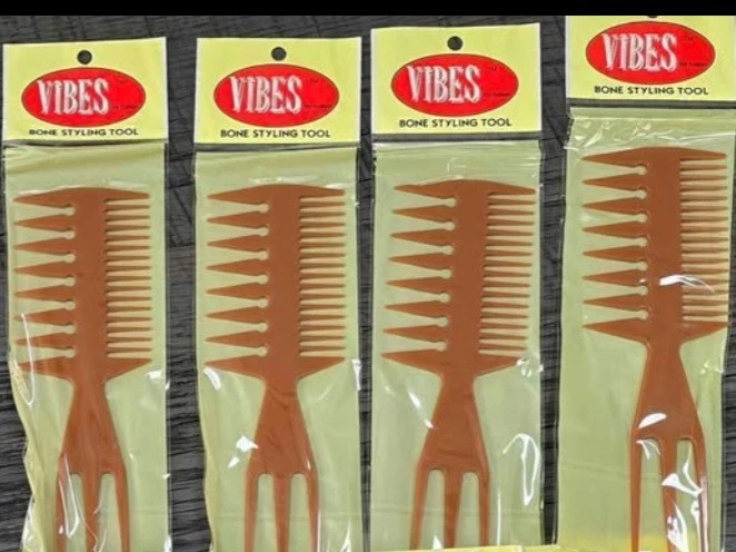 NUEVO Herramienta de peinado de huesos Vibes Cepillo de pelo Peine Elige Hecho de plástico duradero (4ct Foto 1 de 1