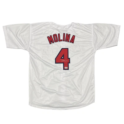 Camiseta personalizada firmada por Yadier Molina de los Cardenales de San Luis Beckett Witness certificado de autenticidad BAS Foto 1 de 3