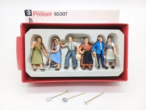 Preiser 65307 Farm Workers - 1:43 O Gauge - New & Boxed (MWTB) - Picture 1 of 5