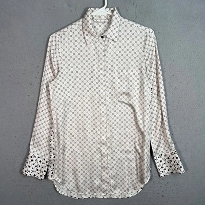 Camisa abotonada geométrica y floral Club Monaco para mujer talla pequeña Foto 1 de 4