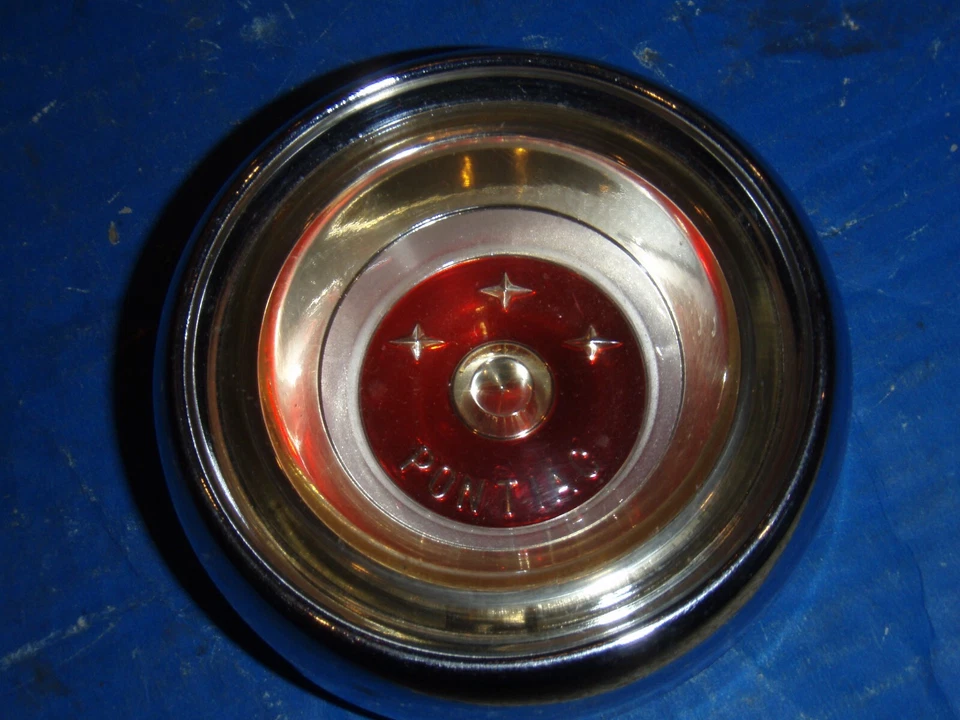 NOS 1962 Pontiac super duty 62Catalina horn button standard steering wheel - Image 1 of 4