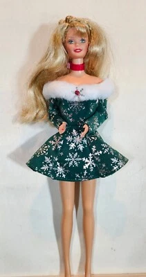 Muñeca Barbie Temporada Festiva 1997 Usada en Excelente Condición C342G  Foto 1 de 4