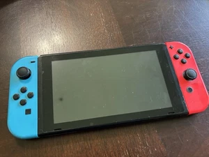 Nintendo Switch v1 Nur Videospielkonsole! HAC-001 Blau/Rot Joy-Cons - Bild 1 von 8